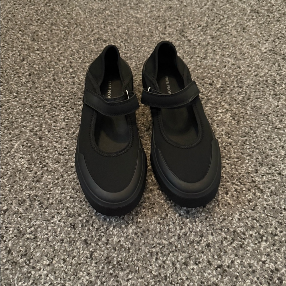 Free People Black Mary Janes, Womens 7.5